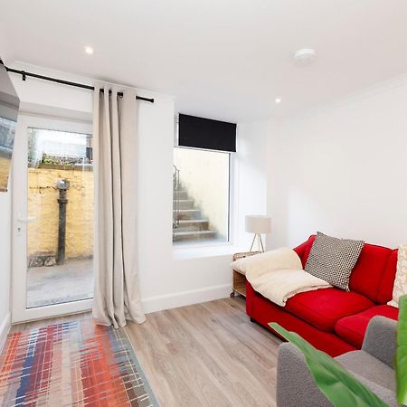 Joivy 3Br Flat In Haymarket With Free Parking Edynburg Zewnętrze zdjęcie