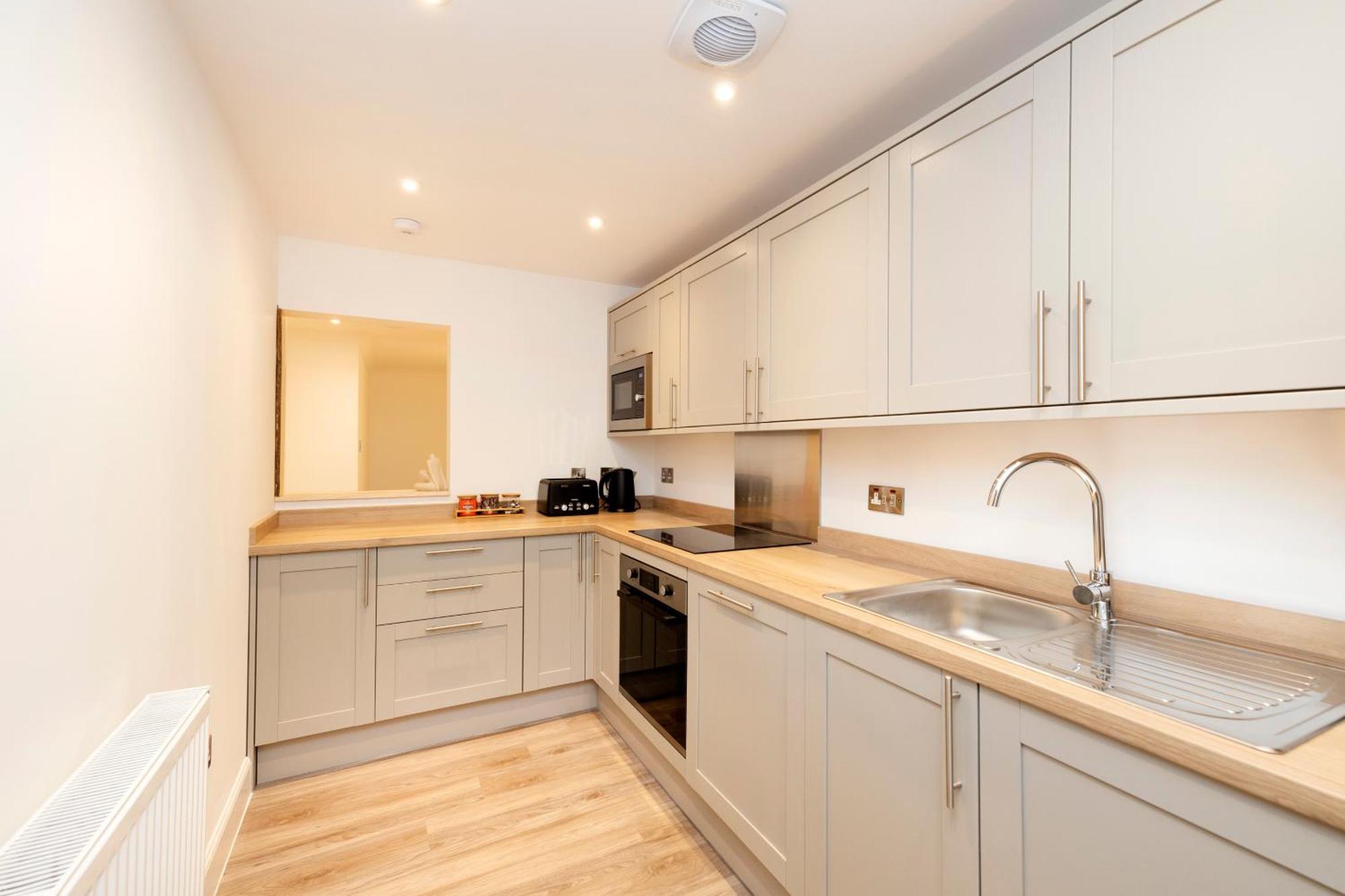 Joivy 3Br Flat In Haymarket With Free Parking Edynburg Zewnętrze zdjęcie