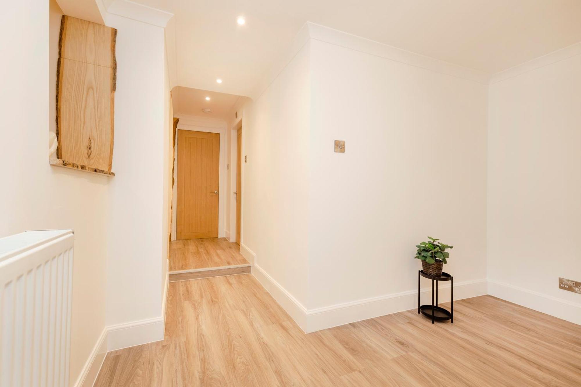 Joivy 3Br Flat In Haymarket With Free Parking Edynburg Zewnętrze zdjęcie