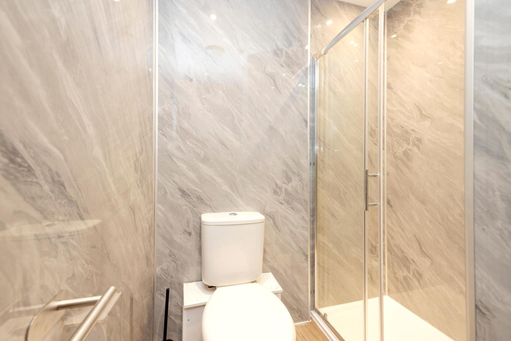 Joivy 3Br Flat In Haymarket With Free Parking Edynburg Zewnętrze zdjęcie
